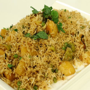 Chicken Mattar Pulao Daig